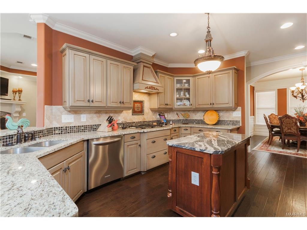 812 HEARTHSTONE Drive, Prattville, AL 36067