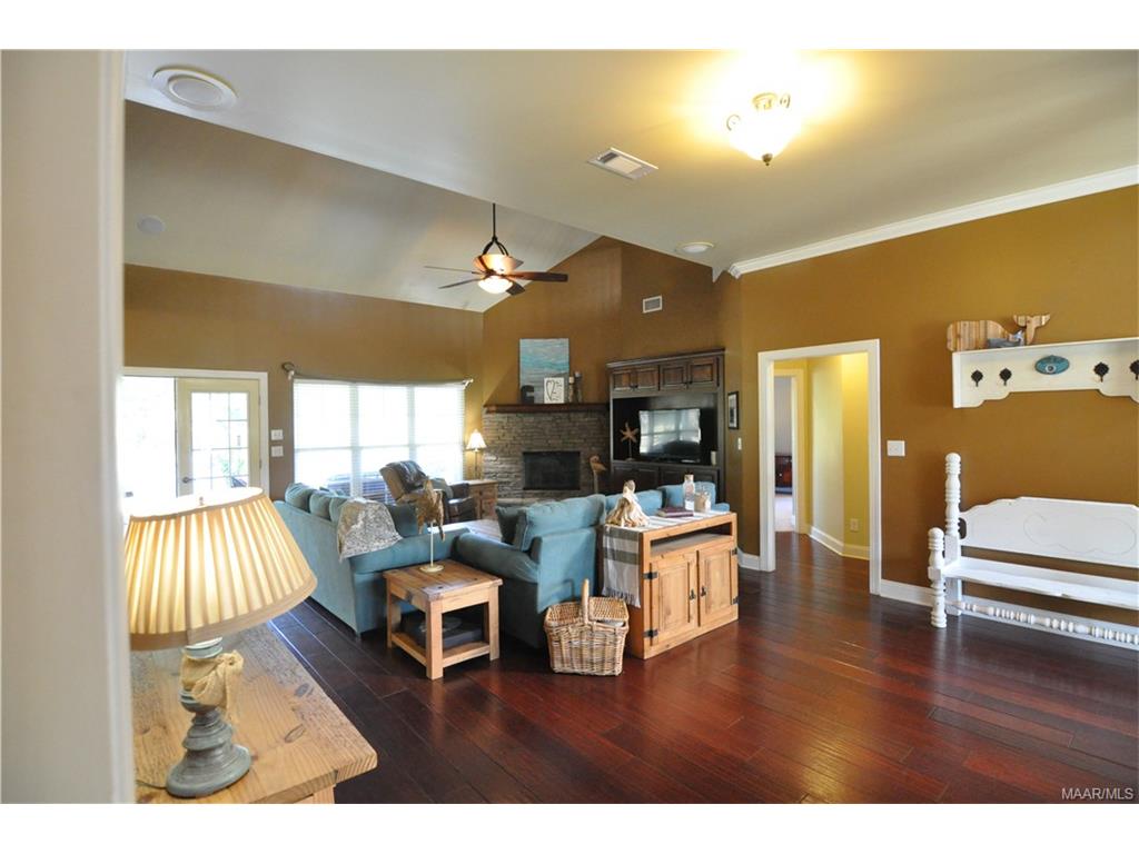 705 BELLE MAISON Drive, Prattville, AL 36067