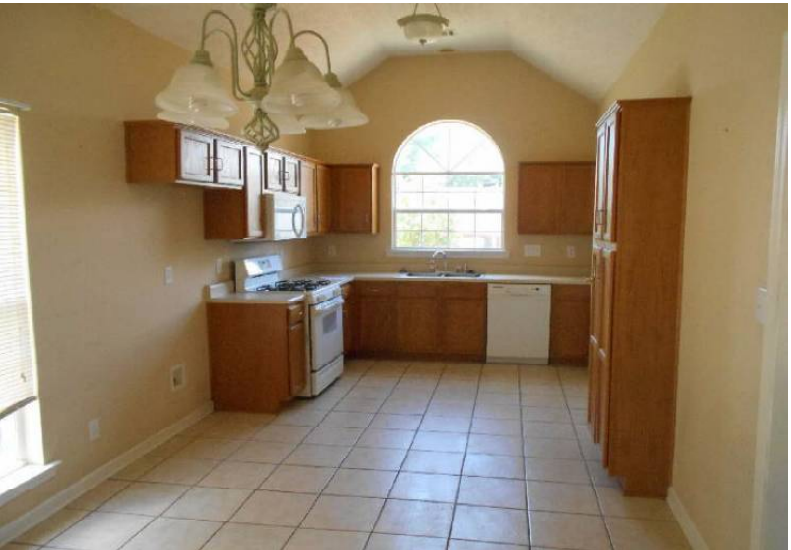 1349 Kingston OaksPrattville, AL, 36067Autauga County