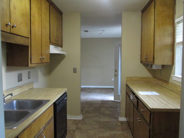 112 Gray DrivePrattville, AL, 36067Autauga County