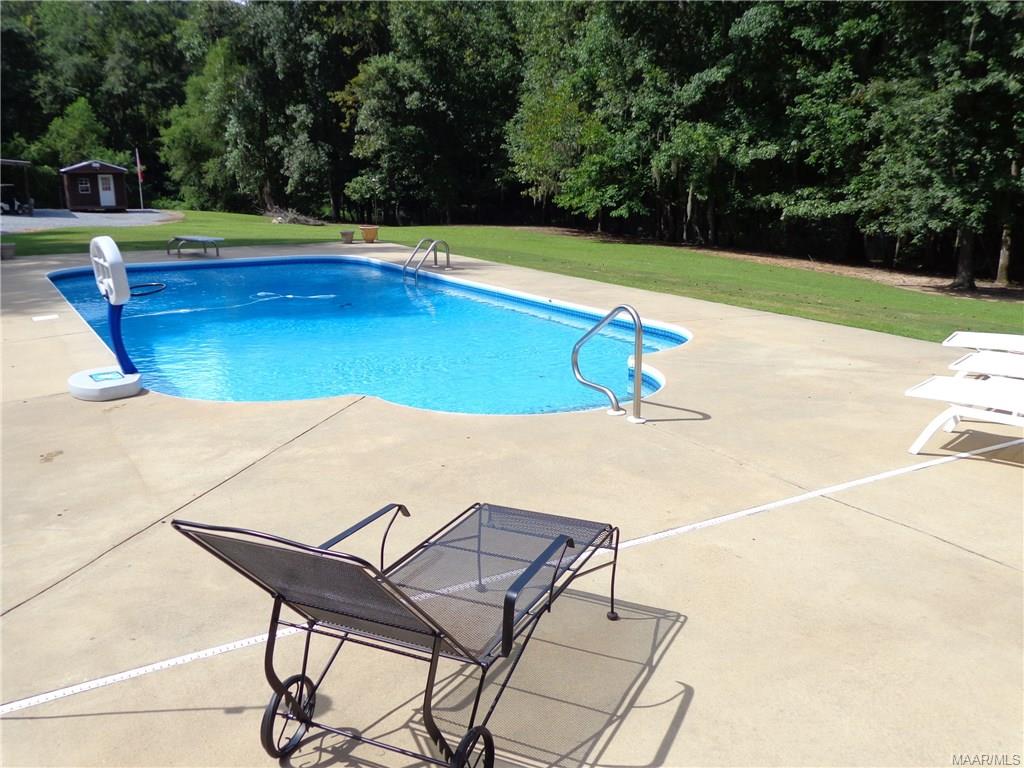 1738 41st Court, Prattville, AL 36067