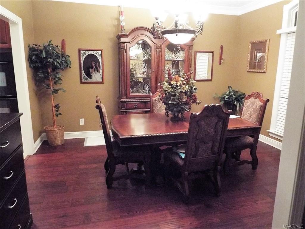 158 County Road 29 ., Prattville, AL 36067