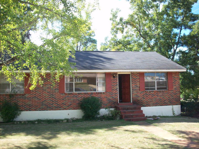 101 Sussex, Troy, AL 36081