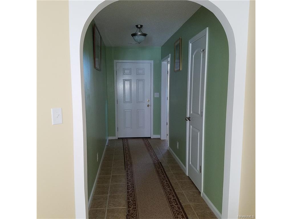 52 Cottingham Drive, Wetumpka, AL 36092