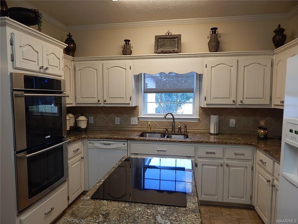 78 WHORTON Court, Wetumpka, AL 36092