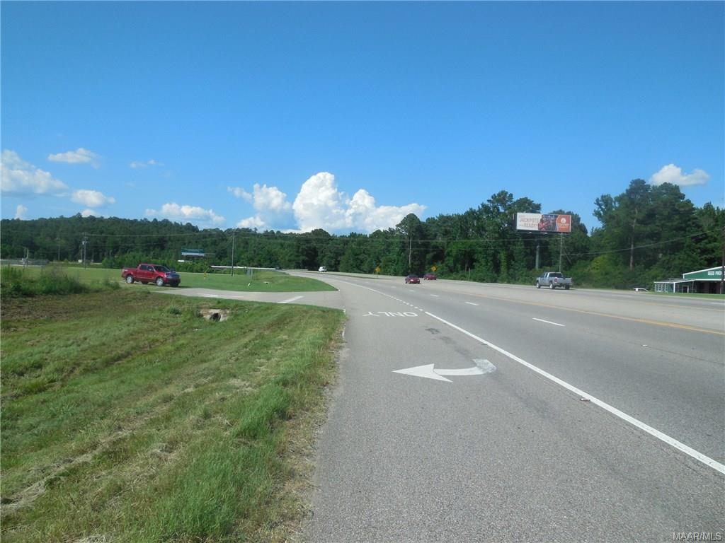 925 231 Highway, Wetumpka, AL 36093