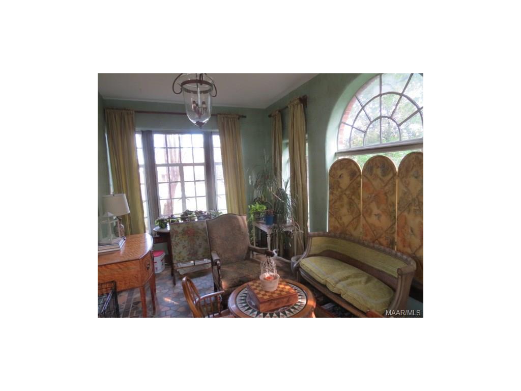 2150 College Street, Montgomery, AL 36106