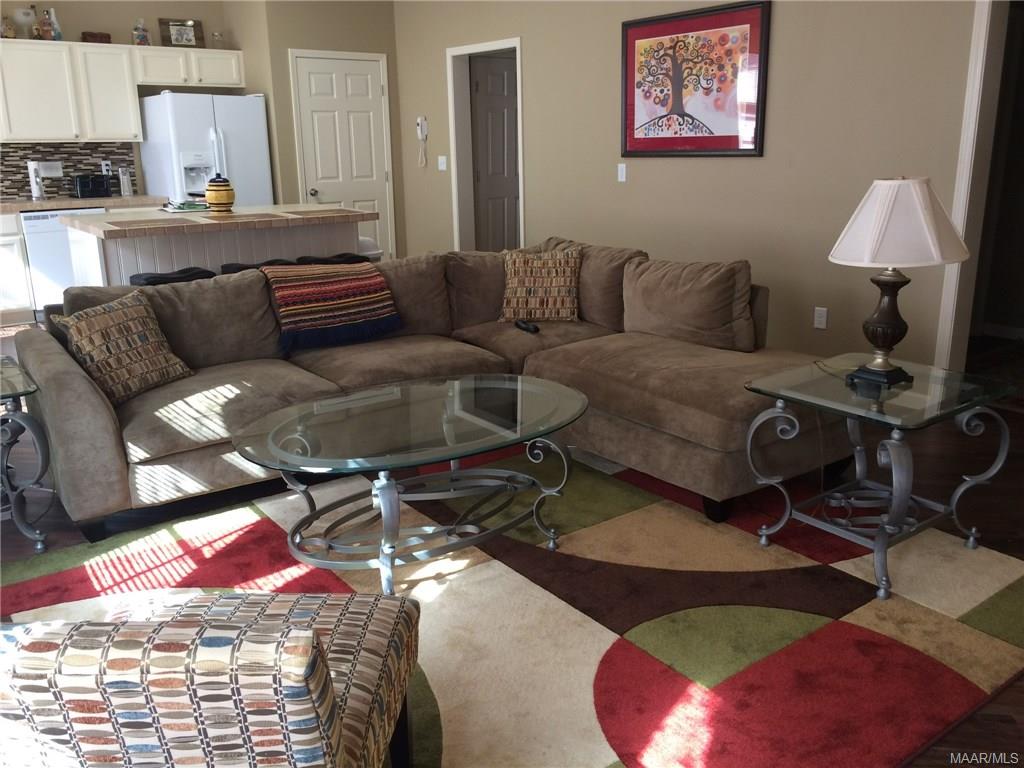 124 N CAPITAL Drive, Montgomery, AL 36107