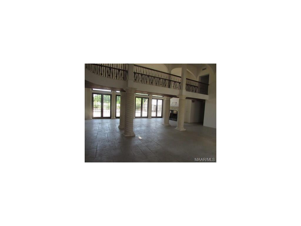 3915 ANTOINETTE Drive, Montgomery, AL 36111