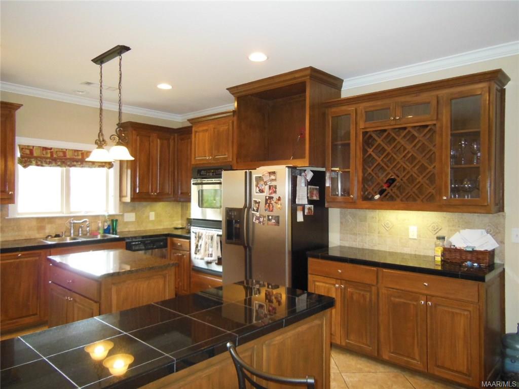 8706 VINTAGE Way, Montgomery, AL 36116