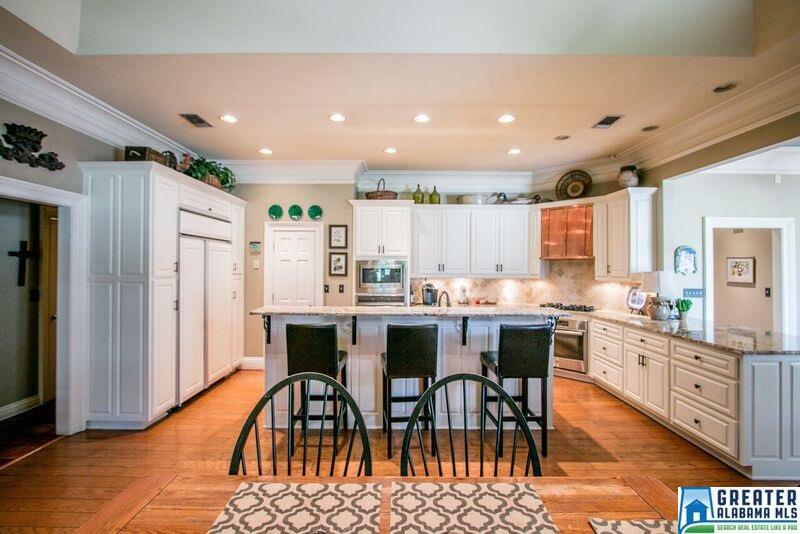 601 BELL RD, Montgomery, AL 36117