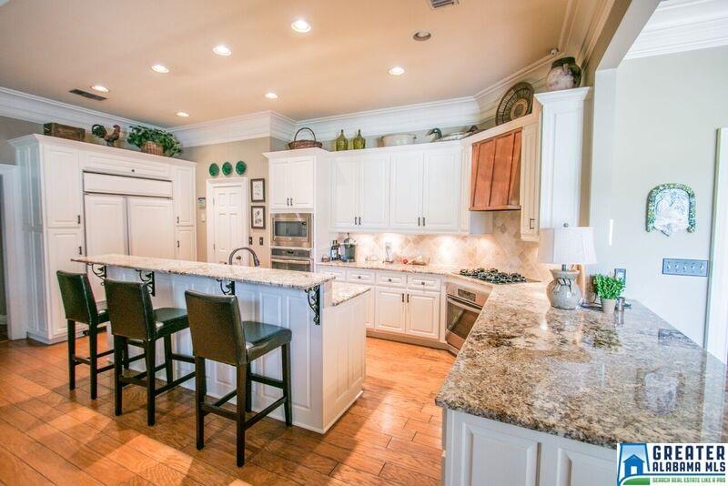 601 BELL RD, Montgomery, AL 36117