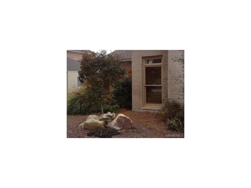 6354 Eastwood Glen Pl, Montgomery, AL 36117