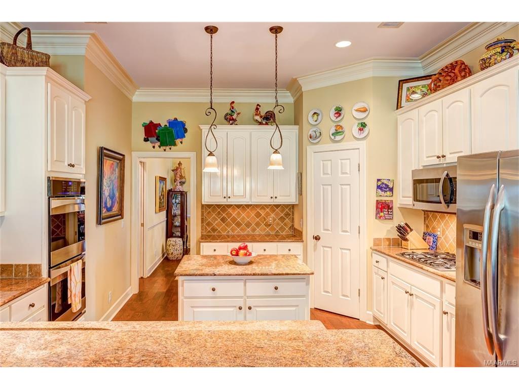 625 TOWNE LAKE Drive, Montgomery, AL 36117