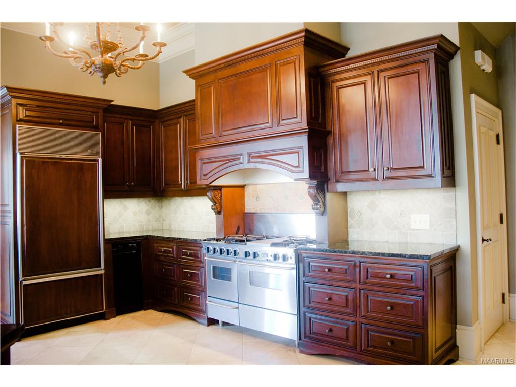 8573 W Hampton Court, Montgomery, AL 36117