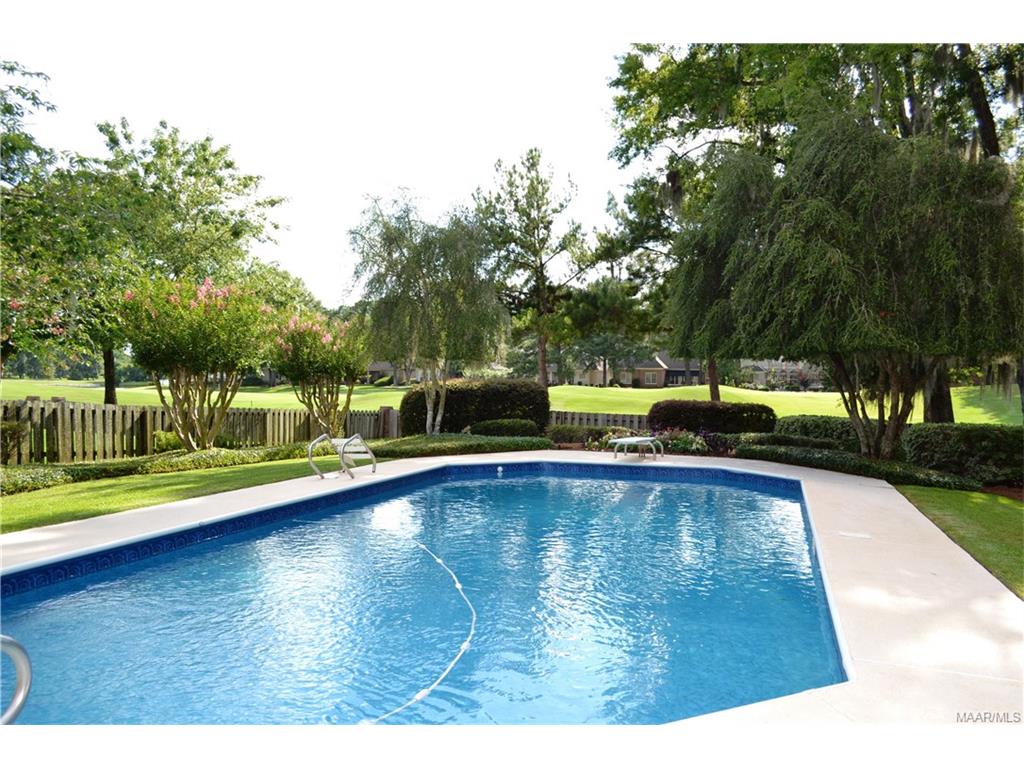 8030 LAKERIDGE Drive, Montgomery, AL 36117