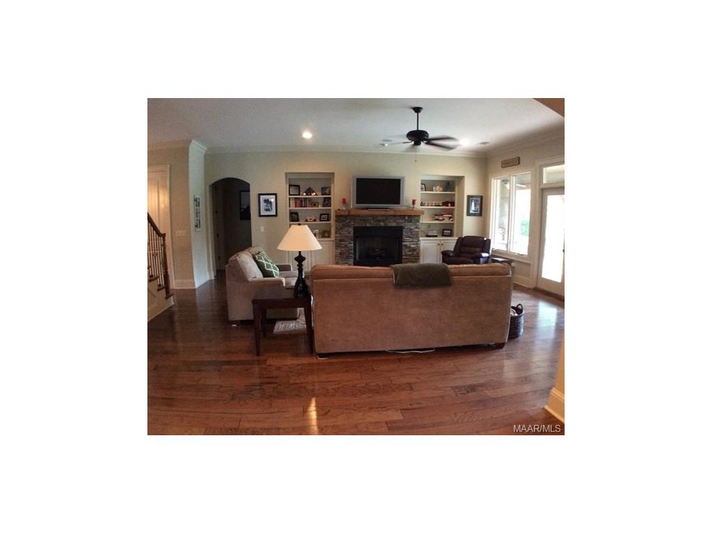 1524 OLD PARK Row, Montgomery, AL 36117