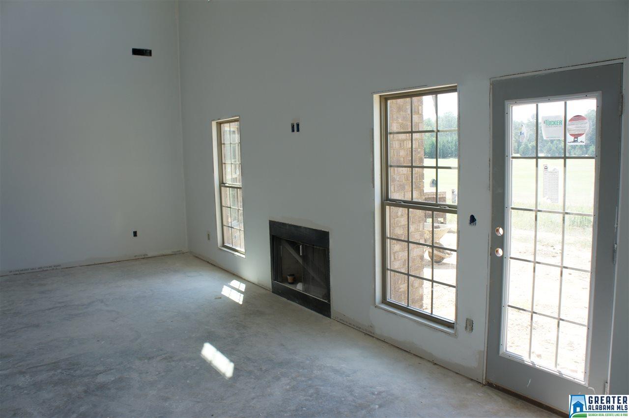 173Rome Beauty Cir, Oxford, AL 36203