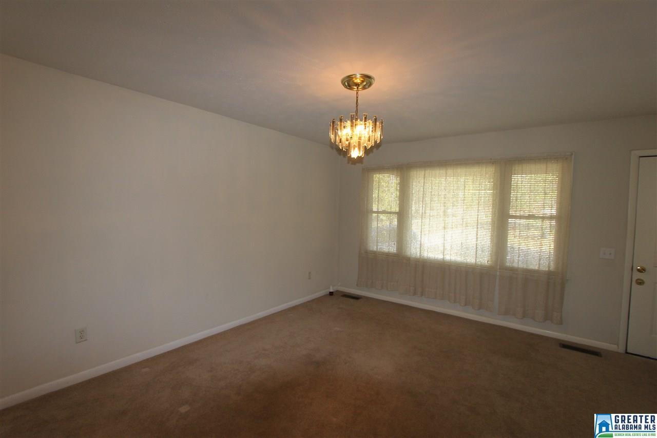 332 W MEDDERS DR, Anniston, AL 36206