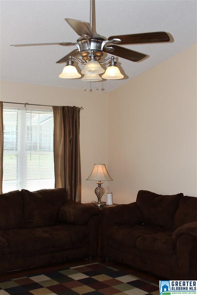 251 CAMRYN CIR, Anniston, AL 36207