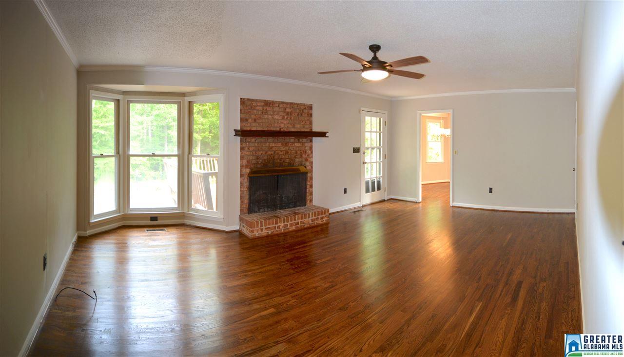 809 SUGARLOAF LN, Anniston, AL 36207