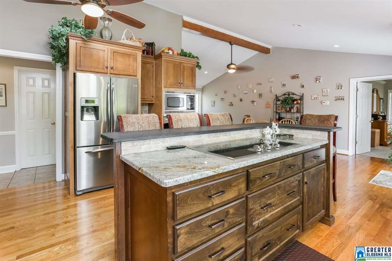432Kelly Lynn Dr, Anniston, AL 36207