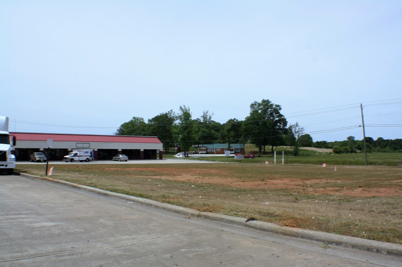 111 l Valley Dr., Alaexandia, AL 36250
