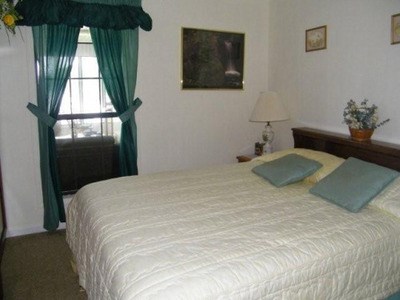 73 Sanford Avenue, Lineville, AL 36266