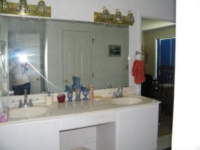 73 Sanford Avenue, Lineville, AL 36266
