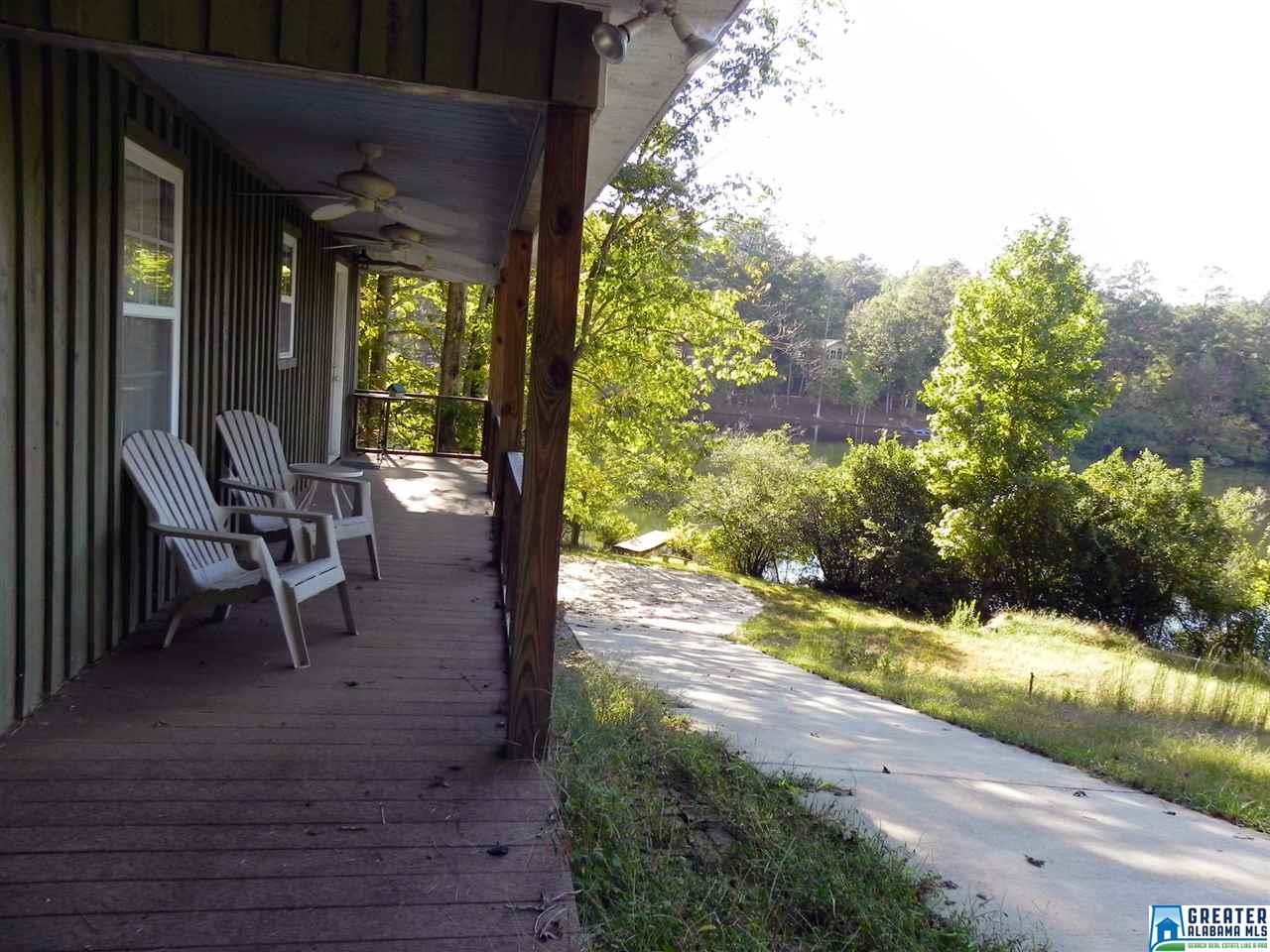 1014 LAKE ROBIN CIR, Munford, AL 36268