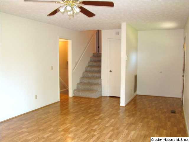 211 WHISENANT RD, Ohatchee, AL 36271