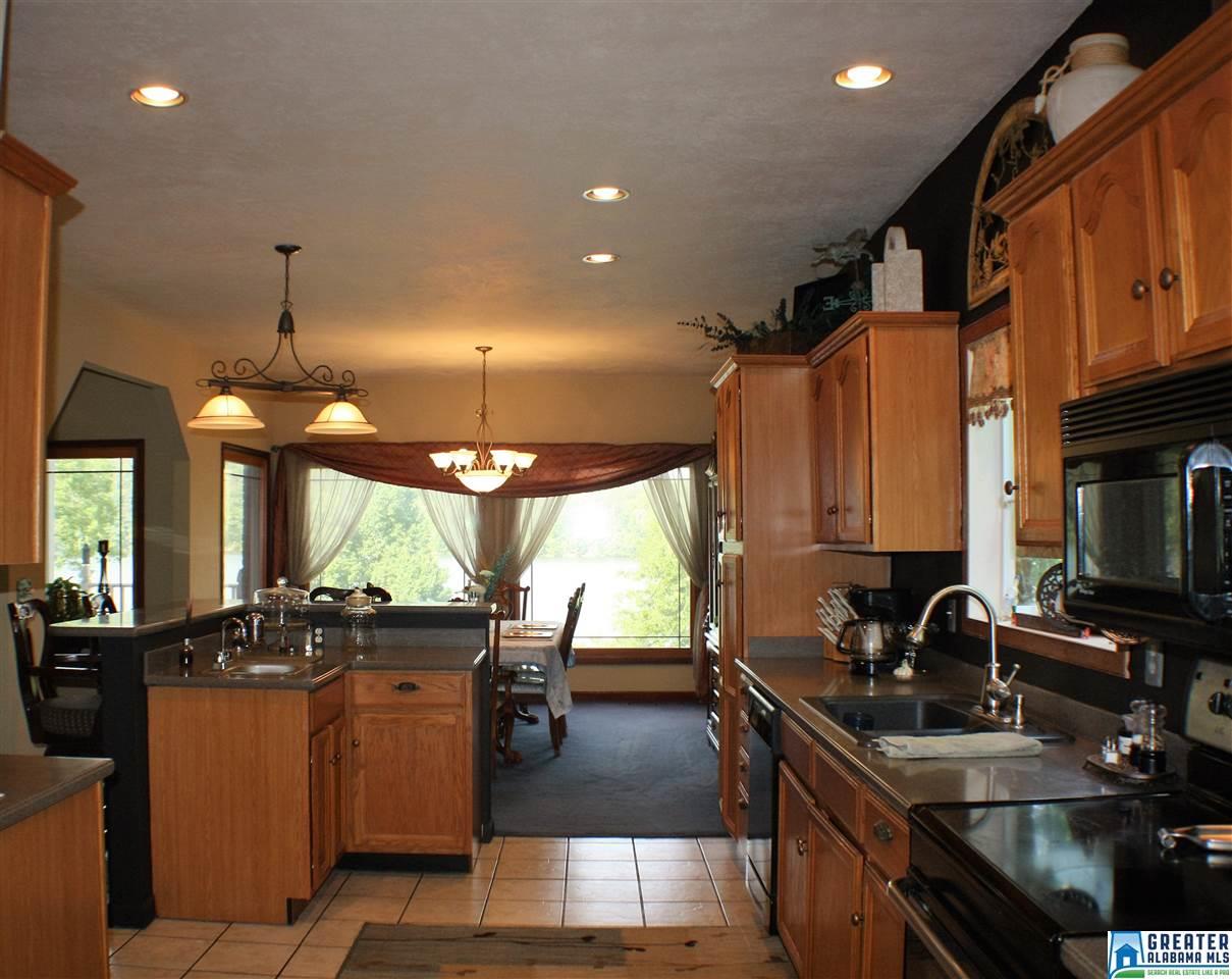 1981Mohawk Cliff Rd, Ohatchee, AL 36271