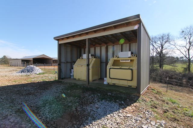 10811 Co Rd 16, Roanoke, AL 36274