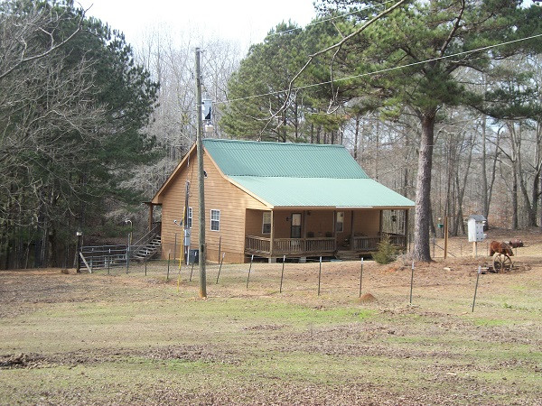 1560 N. Main St, Roanoke, AL 36274