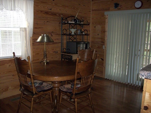 1560 Main St North, Roanoke, AL 36274