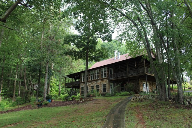 12394 County Road 65, Roanoke, AL 36274