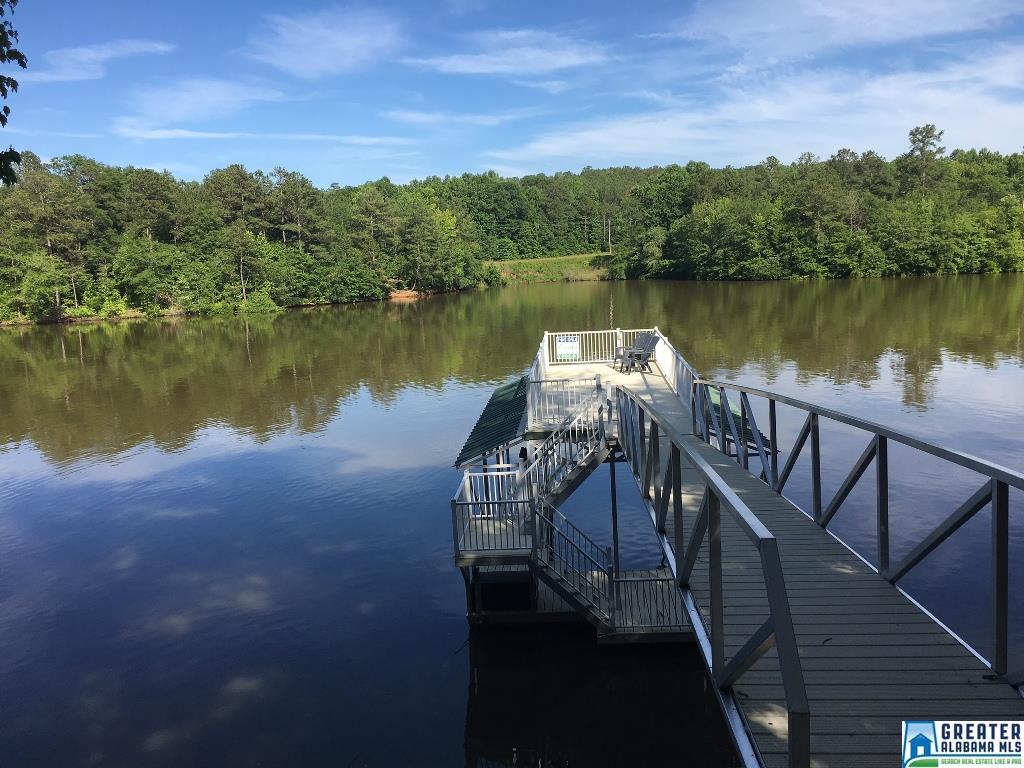 240 CEDAR COVE DR, Wedowee, AL 36278