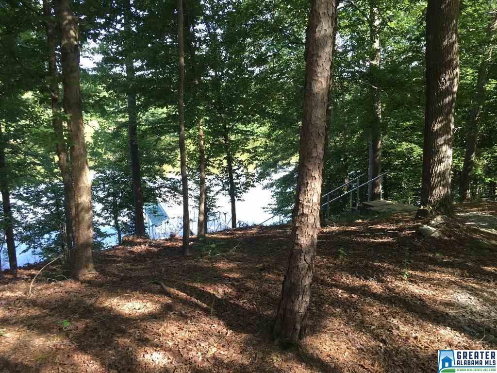 240 CEDAR COVE DR, Wedowee, AL 36278