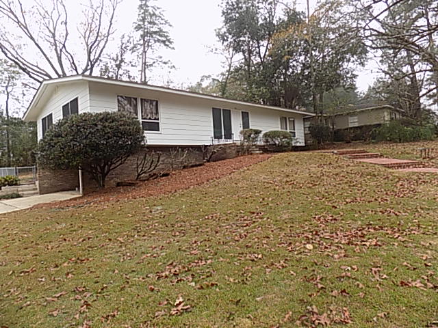 1721 Chickasaw, Dothan, AL 36303