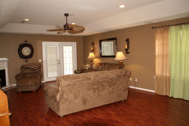 128 Elmwood Dr, Dothan, AL 36303