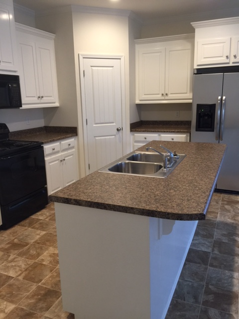 220 Maplecliff Drive, Dothan, AL 36303