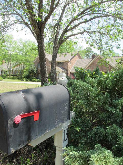 13 Twin Oaks Lane, Dothan, AL 36303
