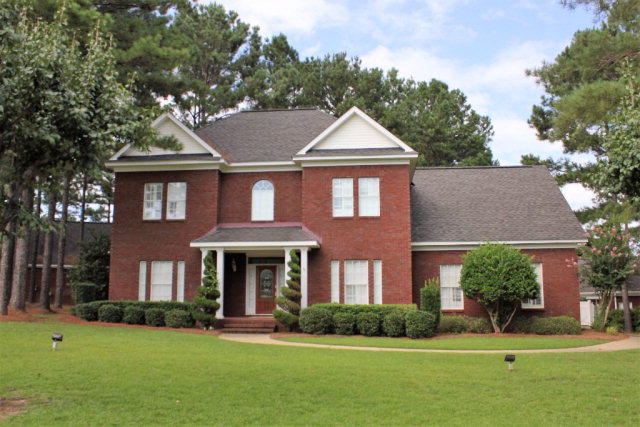 105 Stonehaven Ct, Dothan, AL 36303