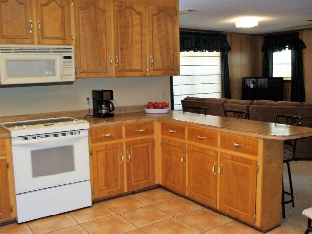1000 Wimbledon Dr, Dothan, AL 36305