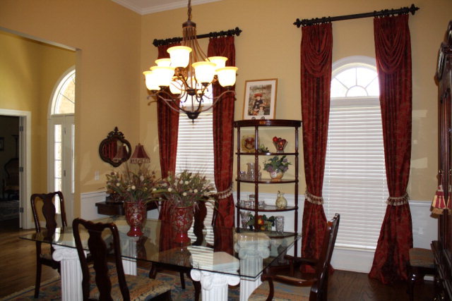 203 Gladstone, Dothan, AL 36305