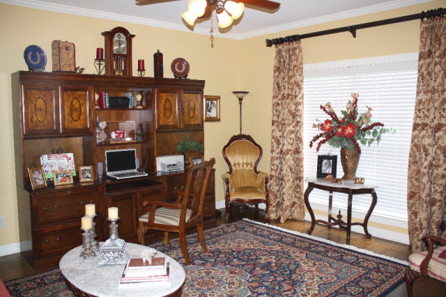 203 Gladstone, Dothan, AL 36305