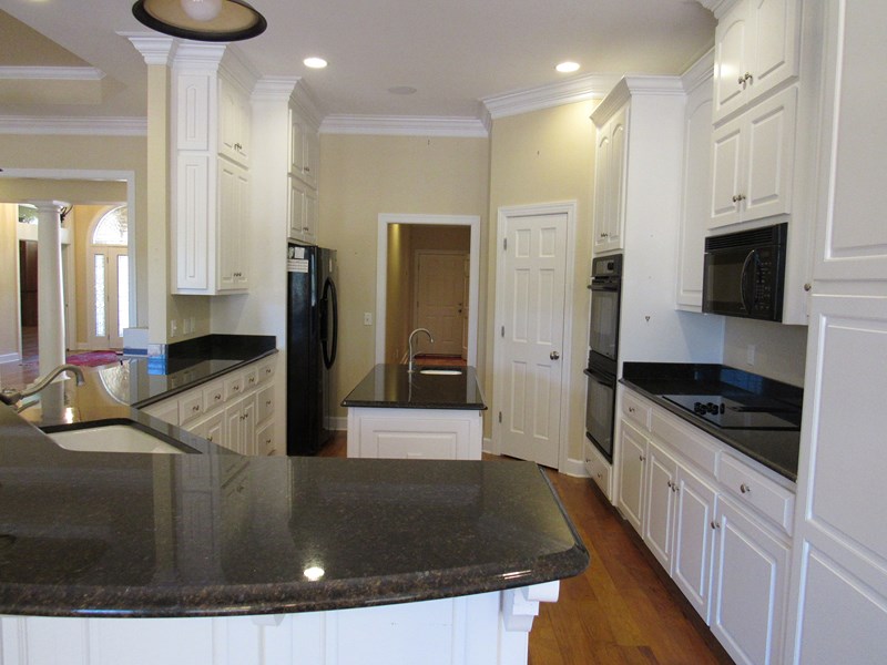 212 Stonehaven Court, Dothan, AL 36305