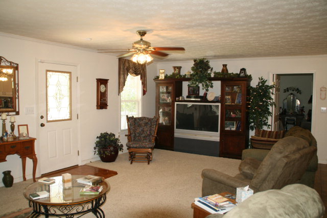 701 Douglas Dr, Abbeville, AL 36310