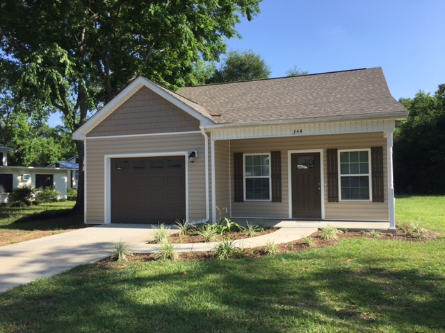344 E Main St, Ashford, AL 36312