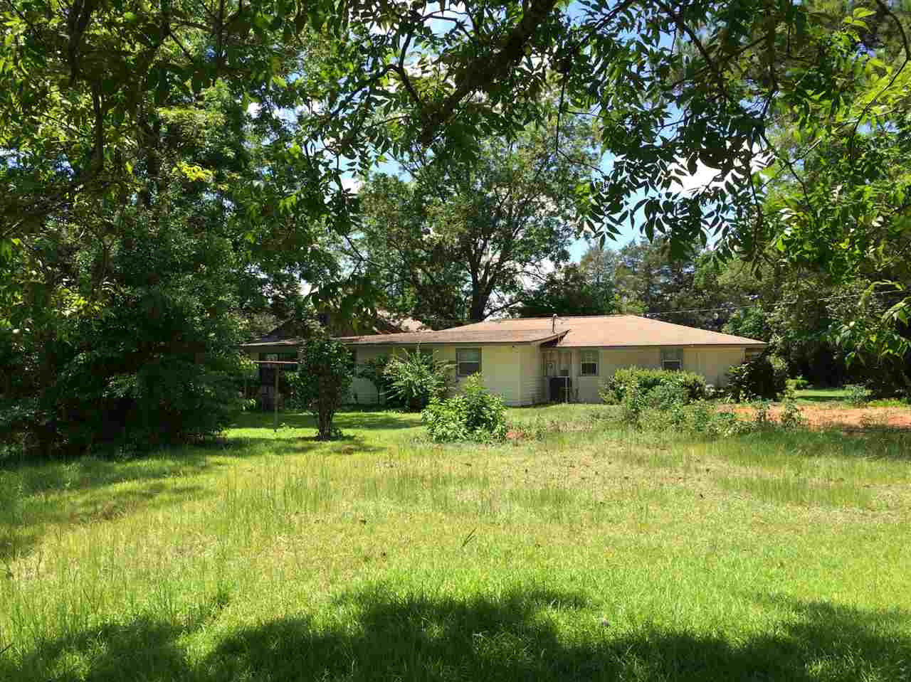 1635 Joe Bruer, Daleville, AL 36322